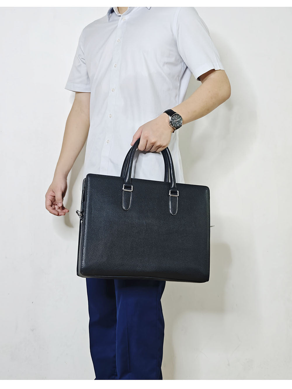 Business Trip Fingerprint Lock Handbag Men's Top Layer Cowhide Large Capacity High-end Feel Men's Business Commuting Genuine Leather Briefcase