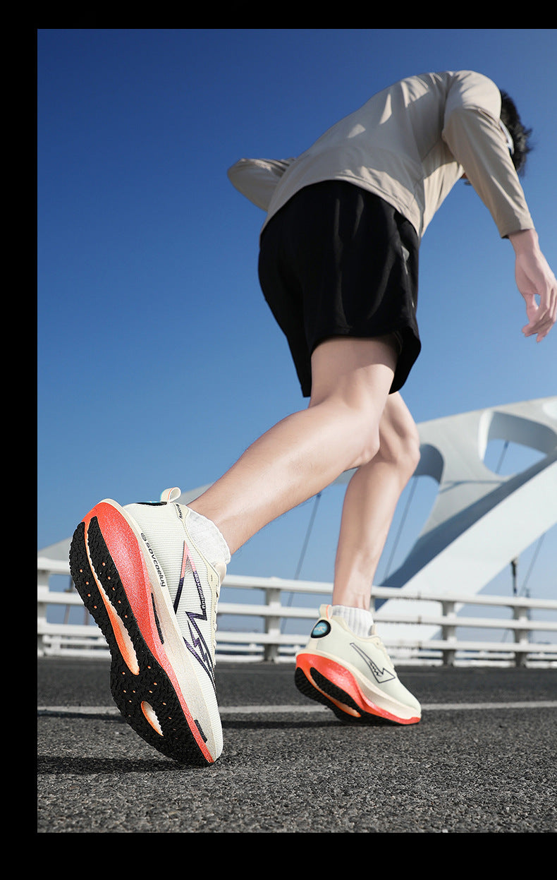 2025New Professional Running Shoes Sports Shoes Breathable Versatile Trendy Men Couples Youth Campus Casual Racing Training Shoes