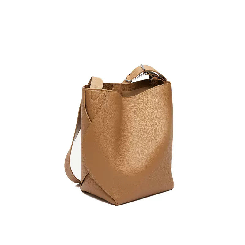 Genuine Leather Women's Bag Fashion Single Shoulder Crossbody New Hot Style High-end Korean Trend Versatile Large Capacity Commuter Bucket Bag