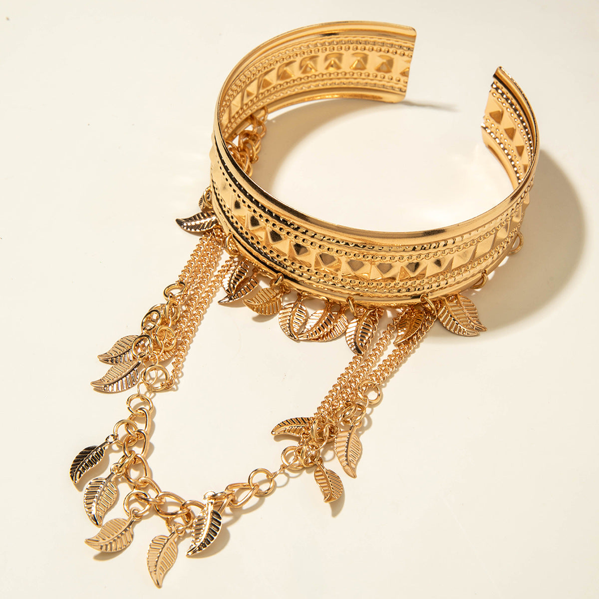 European and American Western Cowboy Style Metal Tassel Armband arm chain Dunhuang Chain Retro Arm Bracelet Wholesale
