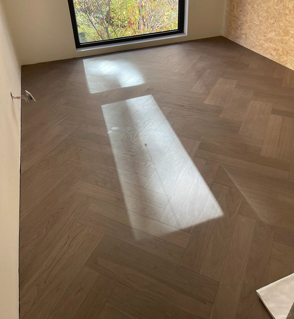 12mm Multilayer Black Walnut Engineered Wood Flooring Smooth Finish Waterproof for Exterior Outdoor Park Custom Size Home Office