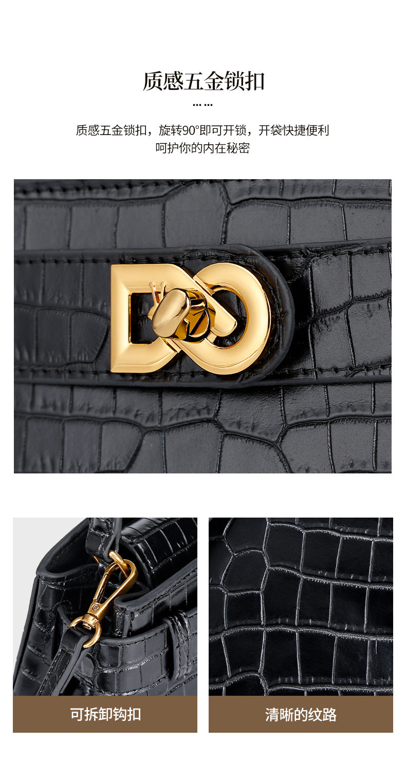 Fashionable Texture Trend2025European and American New Style Small Square Bag Niche Design Casual Chic Women's Single Shoulder Crossbody Bag