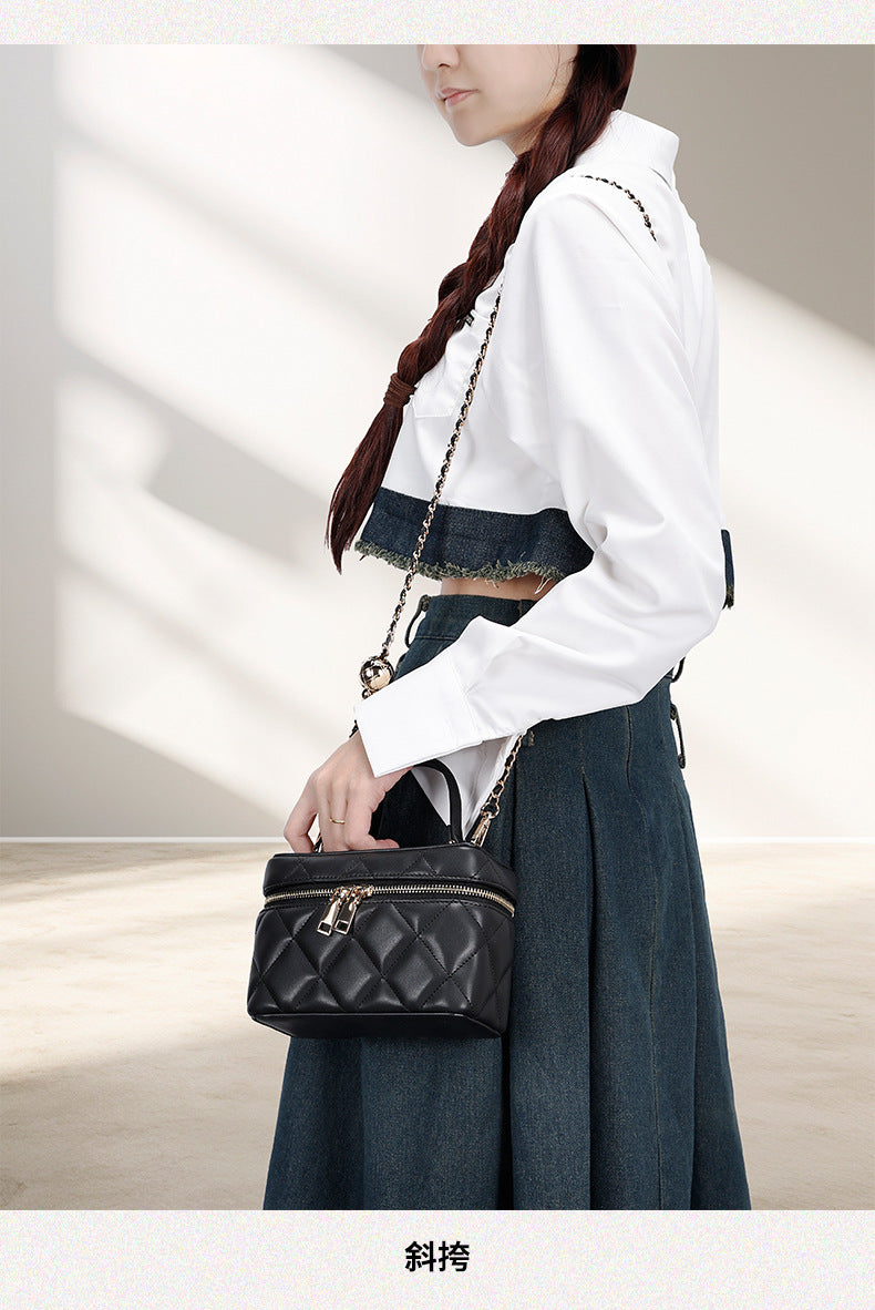 Korean Style Fashion Handbag for Women New Simple Embroidery Small Square Bag2024Spring and Summer Trendy Crossbody Bag