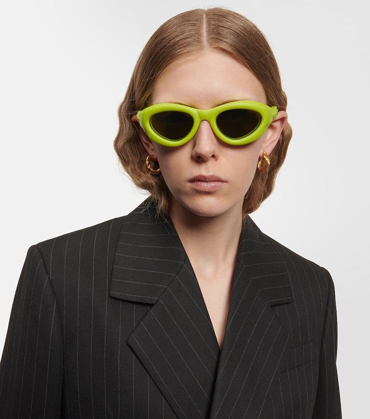 European and American Millennium Y2K Cat Eye Sunglasses Women's Cycling Windproof Sunglasses Women's Glasses Wholesale sunglasses