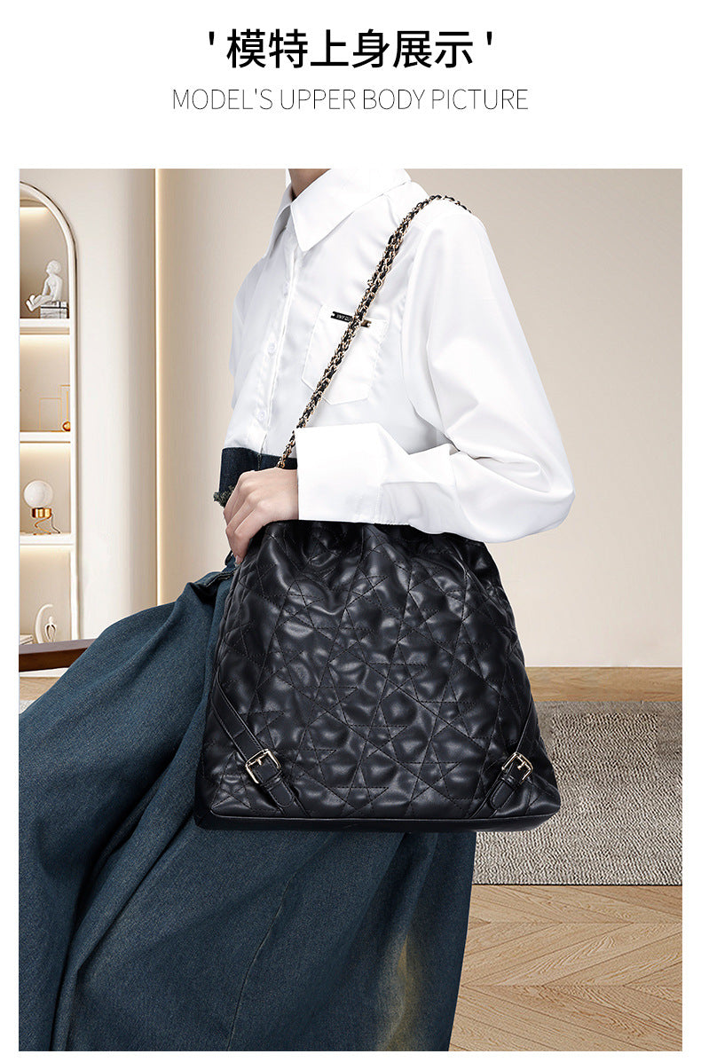 Quilted Chain Small Chanel Style Pleated Drawstring Trash Bag New Underarm Bag for Women Large Capacity Commuting Shoulder Bag