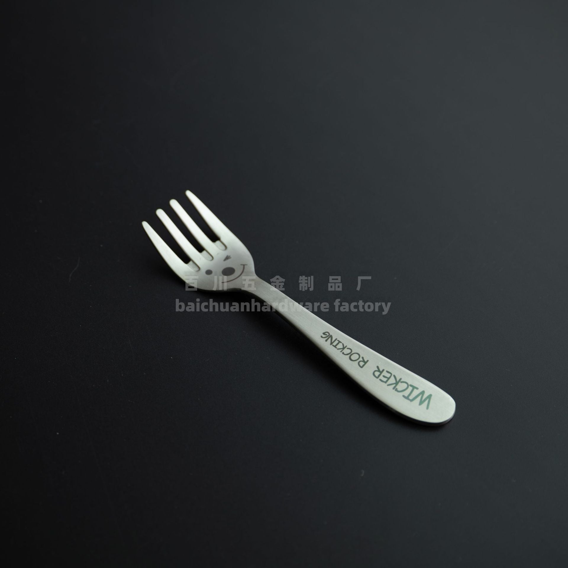 304Stainless Steel Creative Smiley Face Slanted Handle Laser Spoon Chopsticks Fork Student Tableware Full Set Gift Children's Tableware