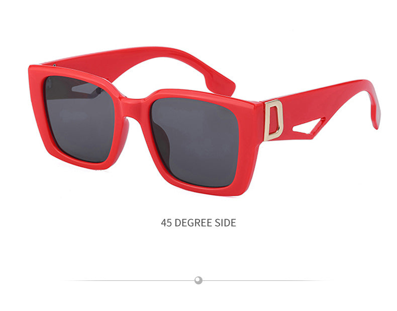 2025New Sunglasses for Women Trendy New European and American Fashion Chain Square Frame Sunglasses for Women Necklace Pendant sunglasses