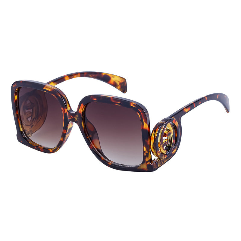 European and American fashion large frame sunglasses for women with a high-end feel INS Wind Sunglasses Sun Protection No Makeup Glasses Square Frame sunglasse