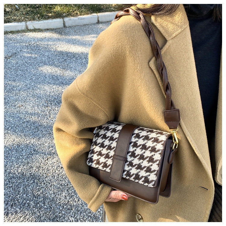 Trolis Houndstooth Bag for Women2024New Trendy Korean Version Niche Versatile Single Shoulder Crossbody Fashion Small Square Bag