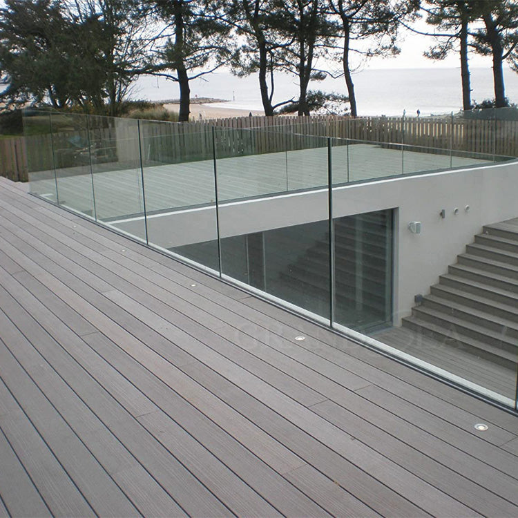 Outdoor Simple Balcony Glass Railing Balustrade Designs for Swimming Pool