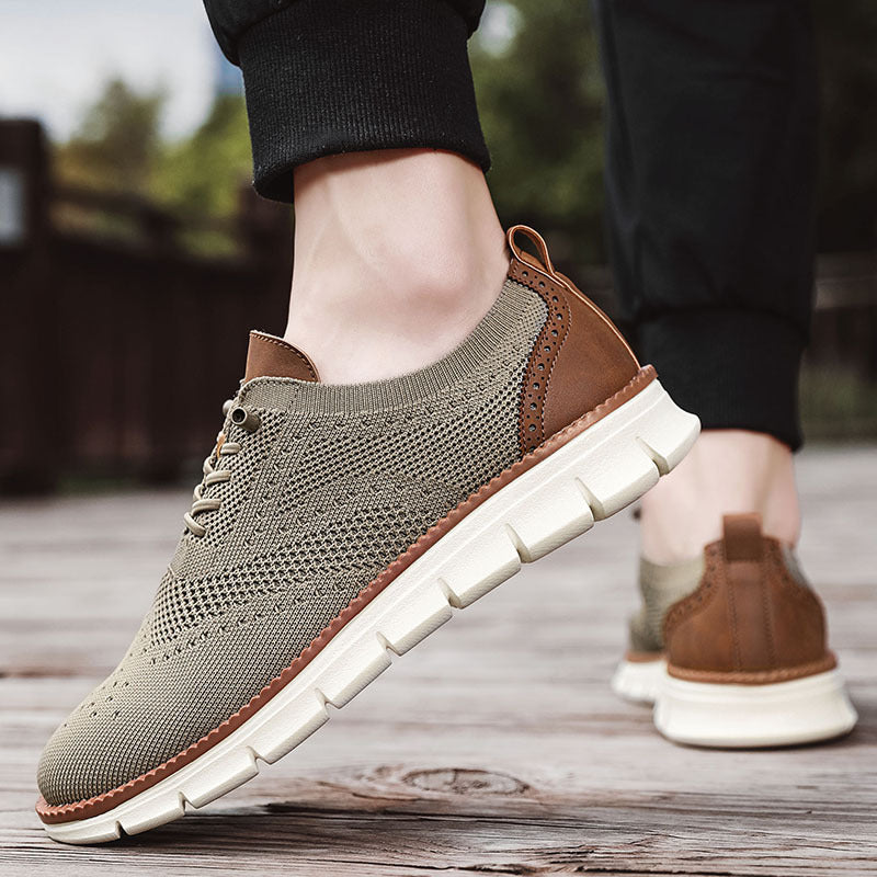 Flyknit Casual Shoes Men's Brogue Carved Loafers Men's Trendy Shoes Breathable Comfortable
