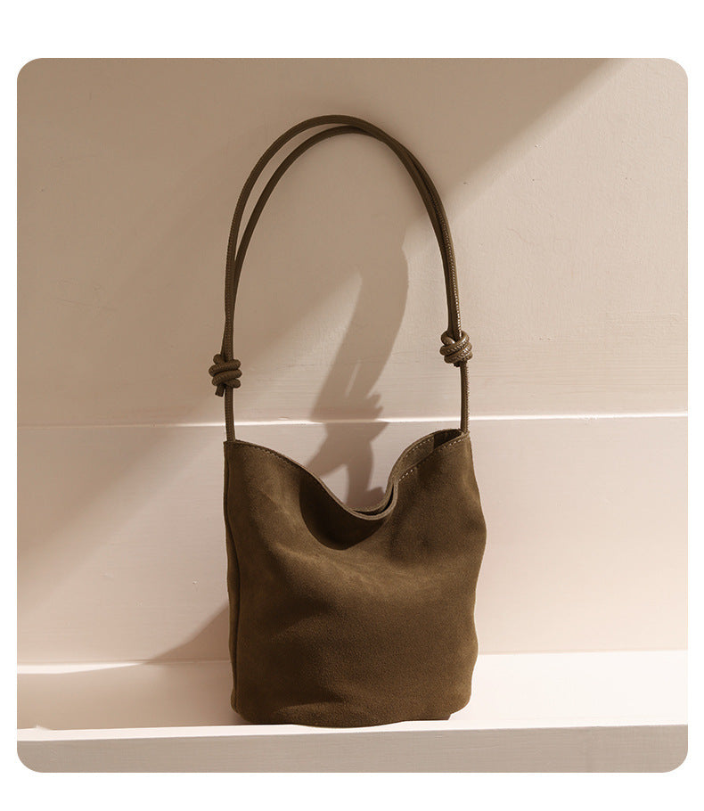 In Stock European and American Suede Underarm Bag for Women New Simple Casual Retro Matte Single Shoulder Crossbody Tote Bucket Bag