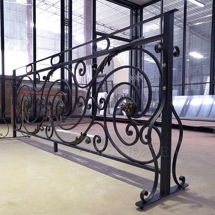 Foshan Factory Best Quality Iron Balcony Railings Designs
