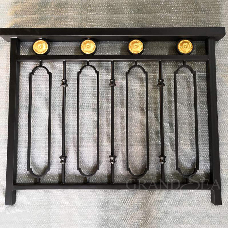 Beautiful Style Modern Aluminum Balustrade for Villa Residential Use with 12mm Tempered Glass