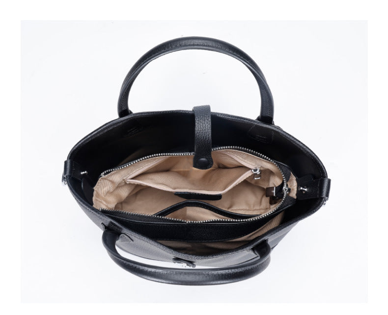 European and American Style Single Shoulder Handbag Fashion Women's Bag Light Luxury Crossbody Bag Women's Niche Versatile Large Capacity Tote Bag Genuine Leather
