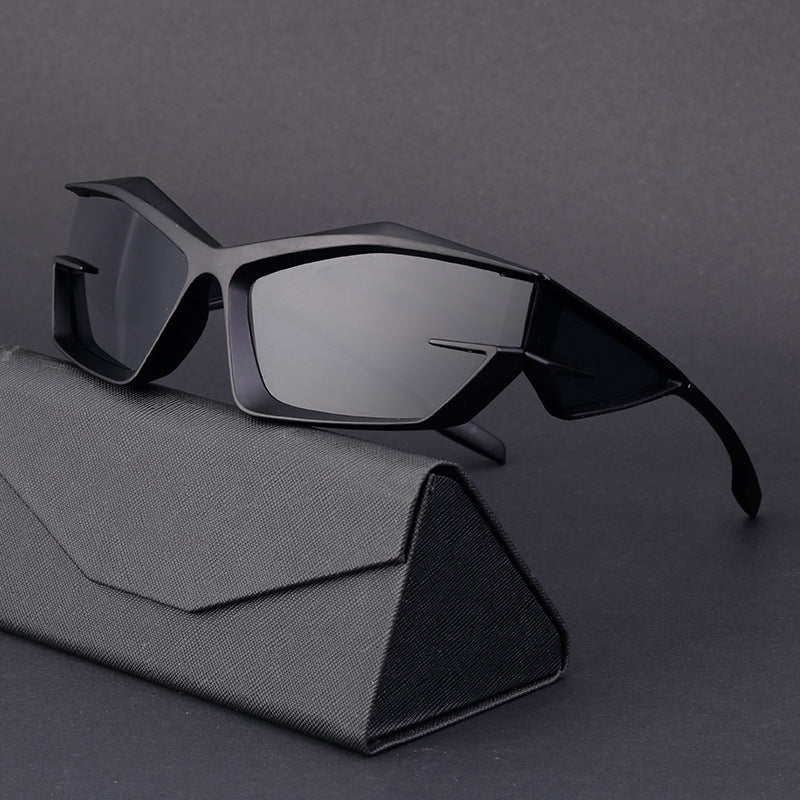 European and American style unique shaped sunglasses for men Y2K Millennium Future Technology Sunglasses for Women Trendy Glasses Wholesale