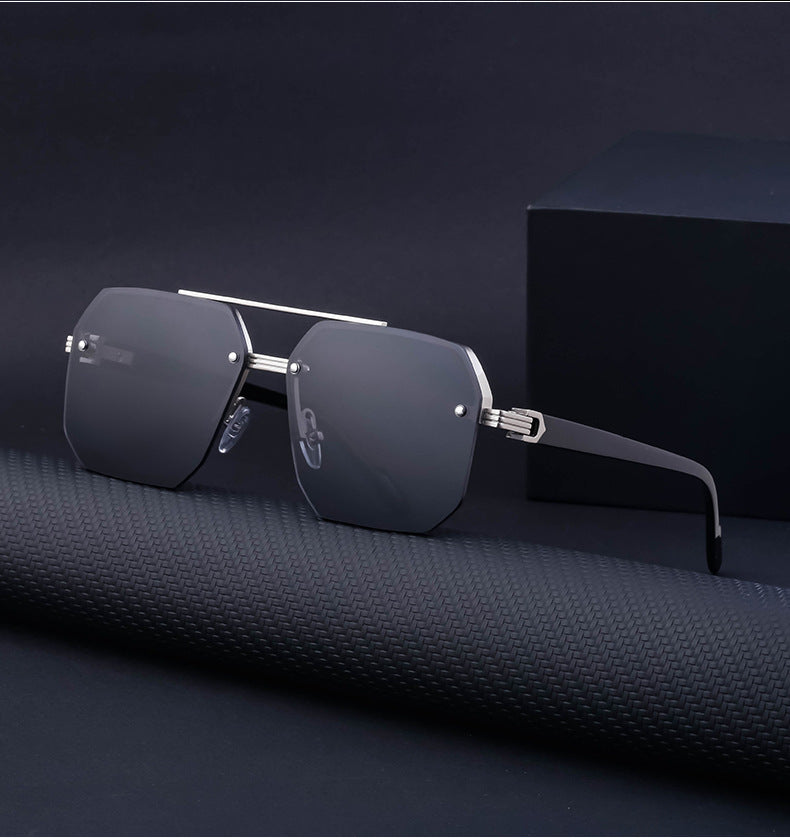 2025New style sunglasses with a high-end feel, European and American half-frame glasses, fashionable sunglasses for women with UV protection sunglasses