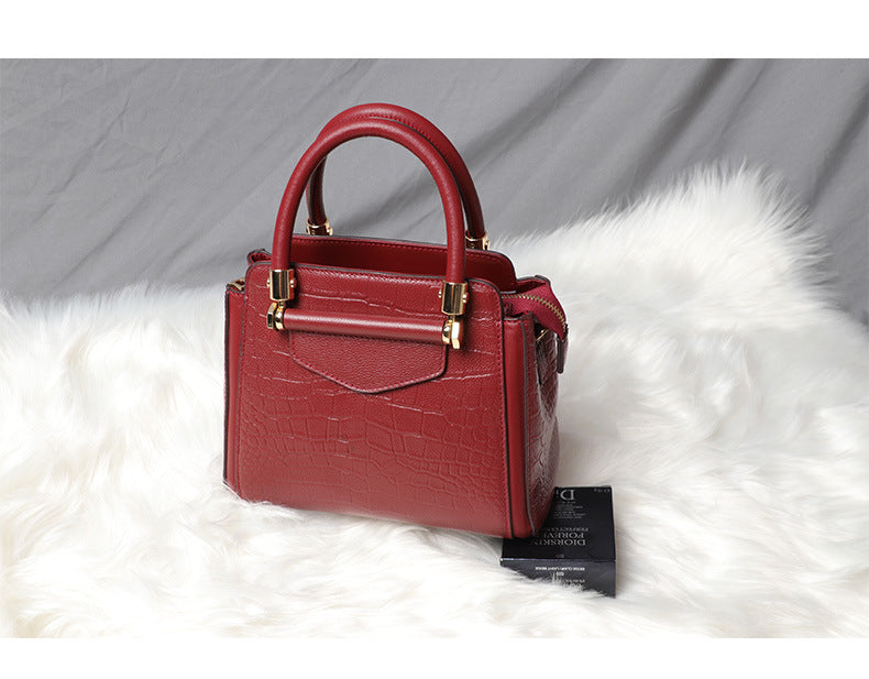 2024New Year's Fashionable and Elegant Crocodile Pattern Single Shoulder Handbag for Women