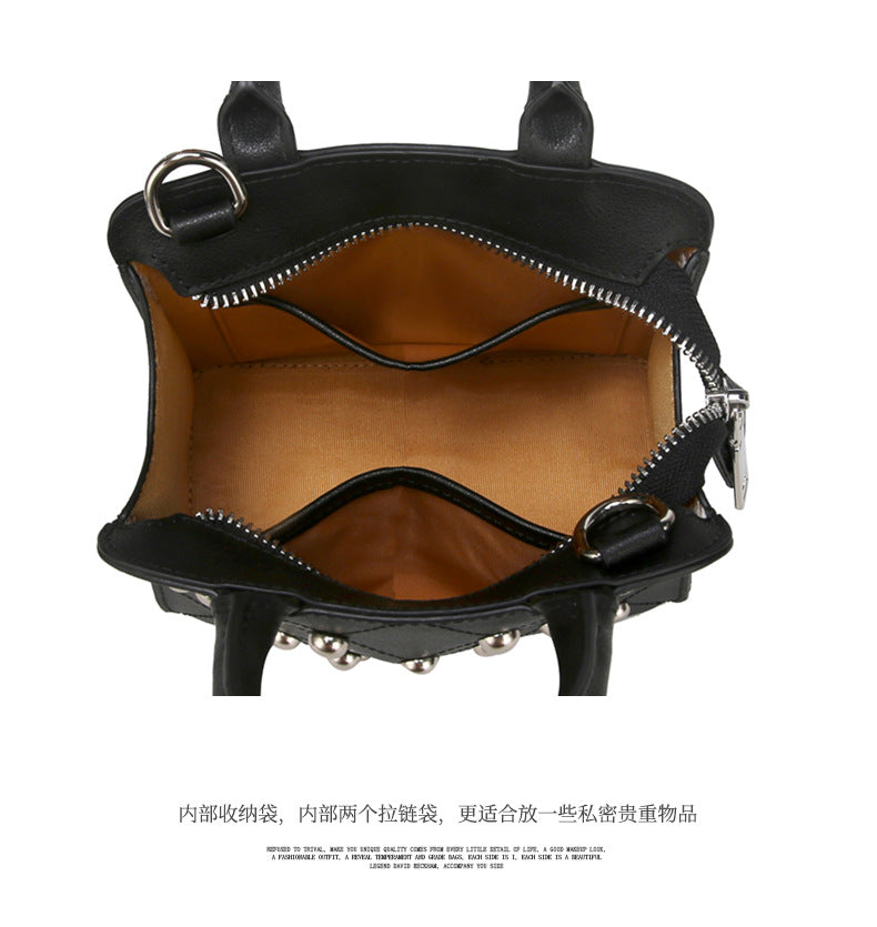 Women's Bag New Classic Small Square Bag Trendy Fashion Handbag Personality Stylish Casual Crossbody Bag