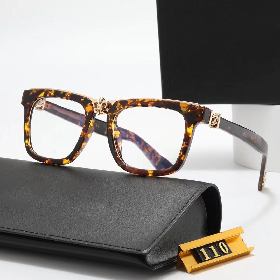 TR Vintage Square Frame Glasses for Men and Women Fashion Trend Anti-Blue Light Plain Glasses Crow Star Internet Celebrity Same Style logo