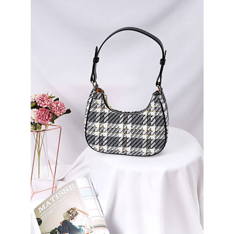 Unique Designer Trendy Women's Bag2024Summer New Fashion Versatile Plaid Crescent Underarm Handbag