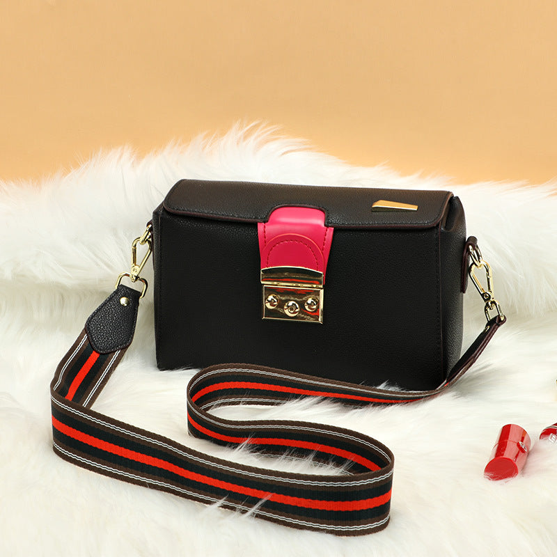 2024New Spring Festival Trendy Fashion Personality Small Square Bag Retro Simple Casual Crossbody Bag Mini Shoulder Bag