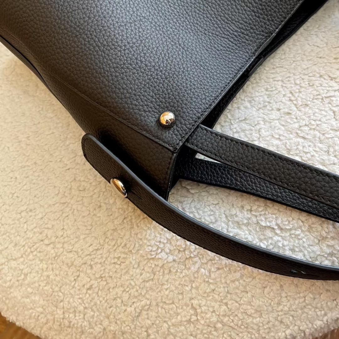 Guangzhou Genuine Leather Women's Bag Large Capacity Tote Bag Top Layer Cowhide Bucket Bag Handheld Shoulder Crossbody Bag Trendy