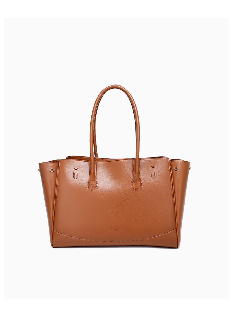 European and American Retro Large Capacity Commuter Tote Bag for Women, Fashionable Women's Bag with High-end Feel, Single Shoulder Underarm Handbag