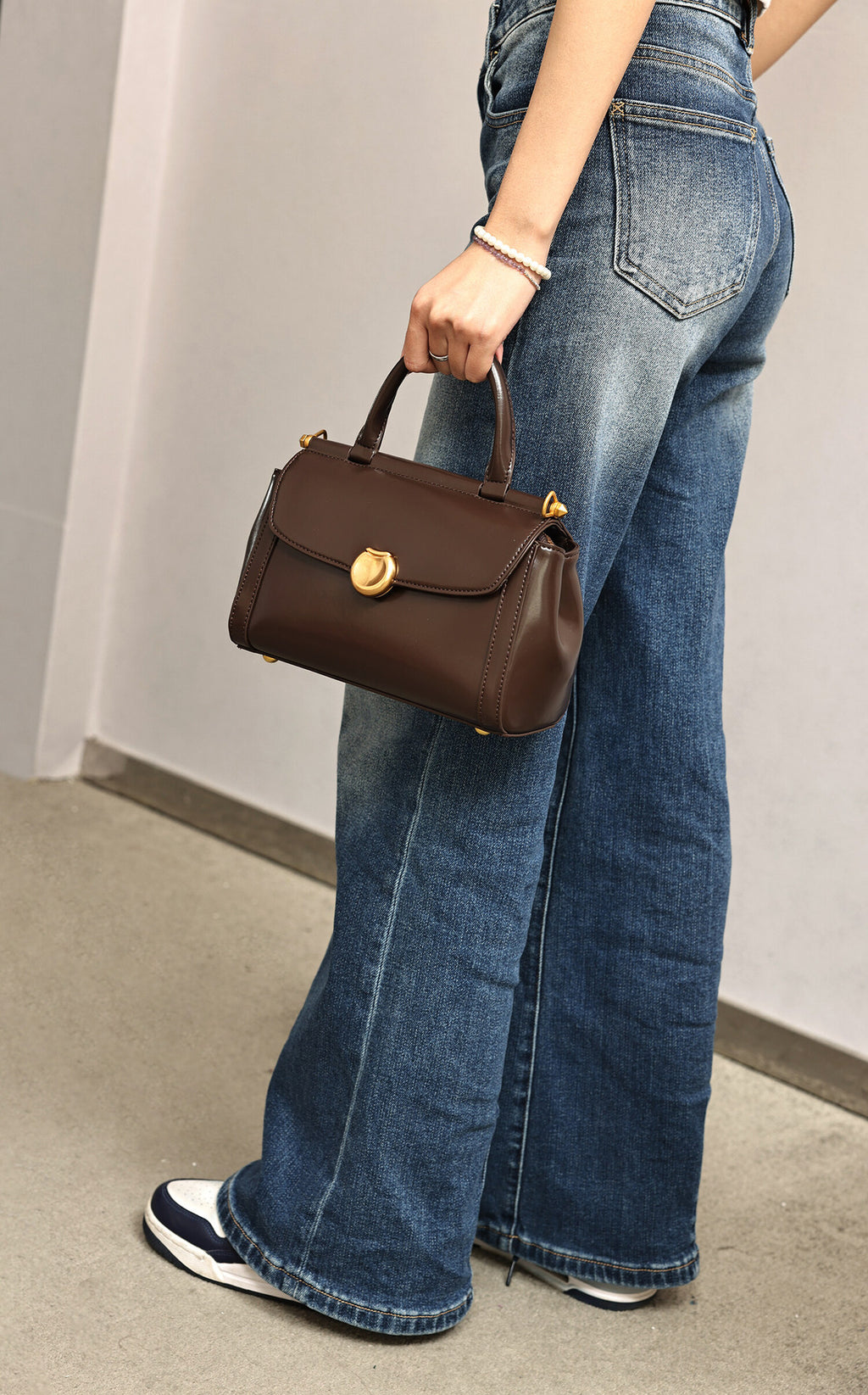 Vintage Simple Small Square Bag2025New Korean Style Personality Single Shoulder Bag Casual Crossbody Bag High-end Niche Handbag