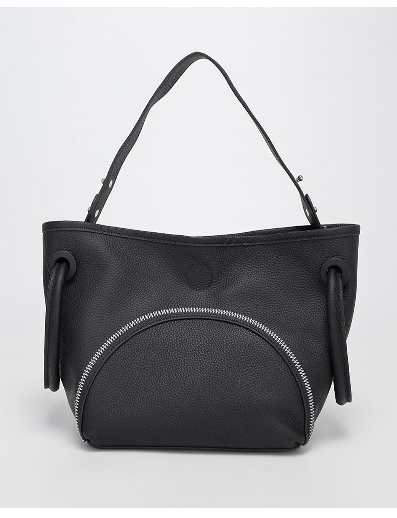 Niche Design Commuter Basket Handbag Tote Bag2024New style lazy style single shoulder bag, soft leather crossbody bag for women