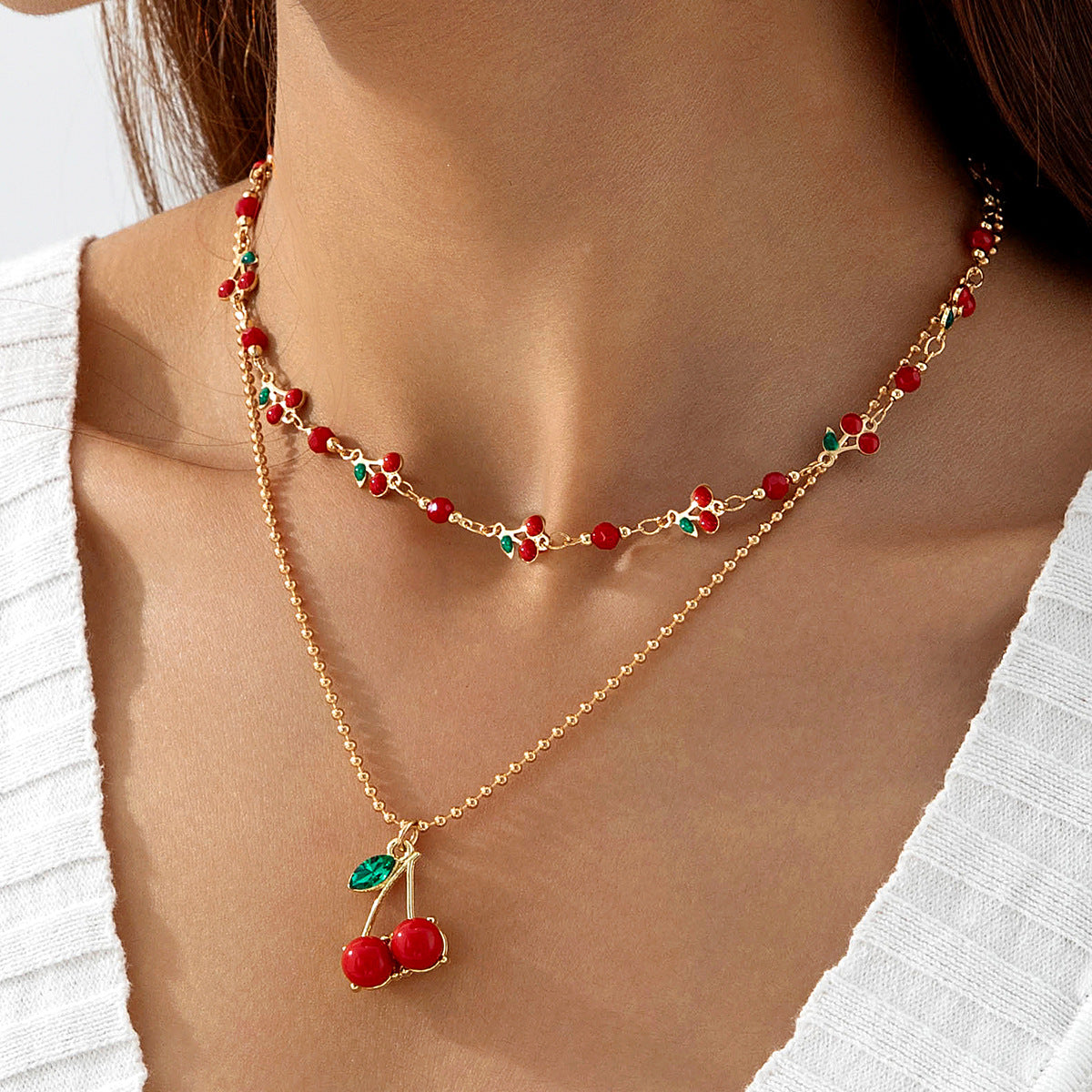 European and American Style Jewelry Light Luxury Imitation Pearl Cherry Necklace High-End Versatile Grass Multi-Layer Stacking Necklace Wholesale