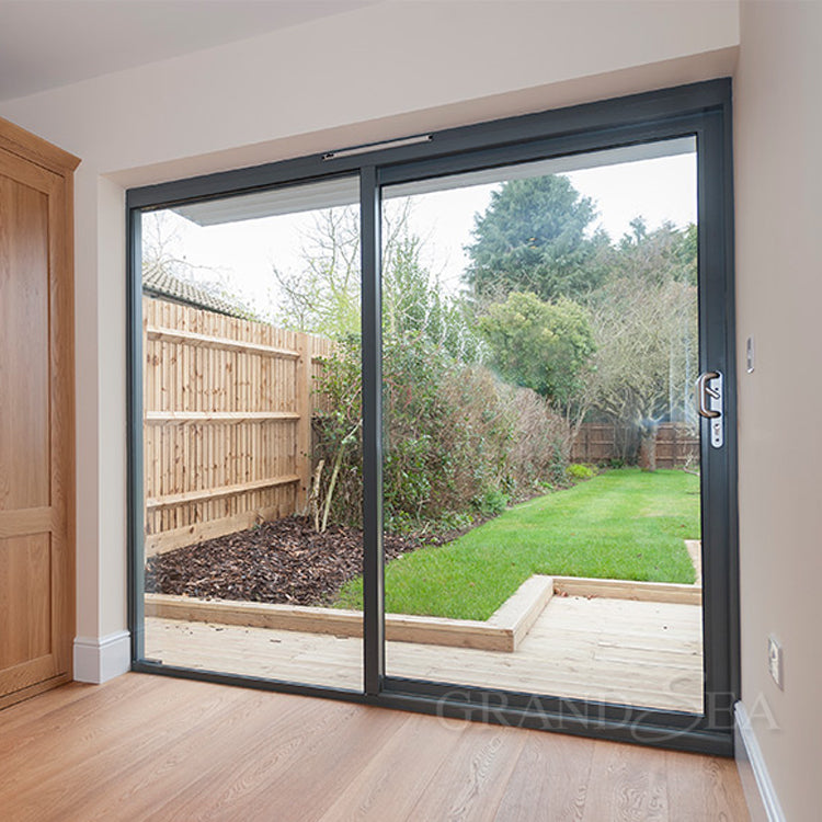 3 Panel Sliding Standard Shower Door Design With High Accessory