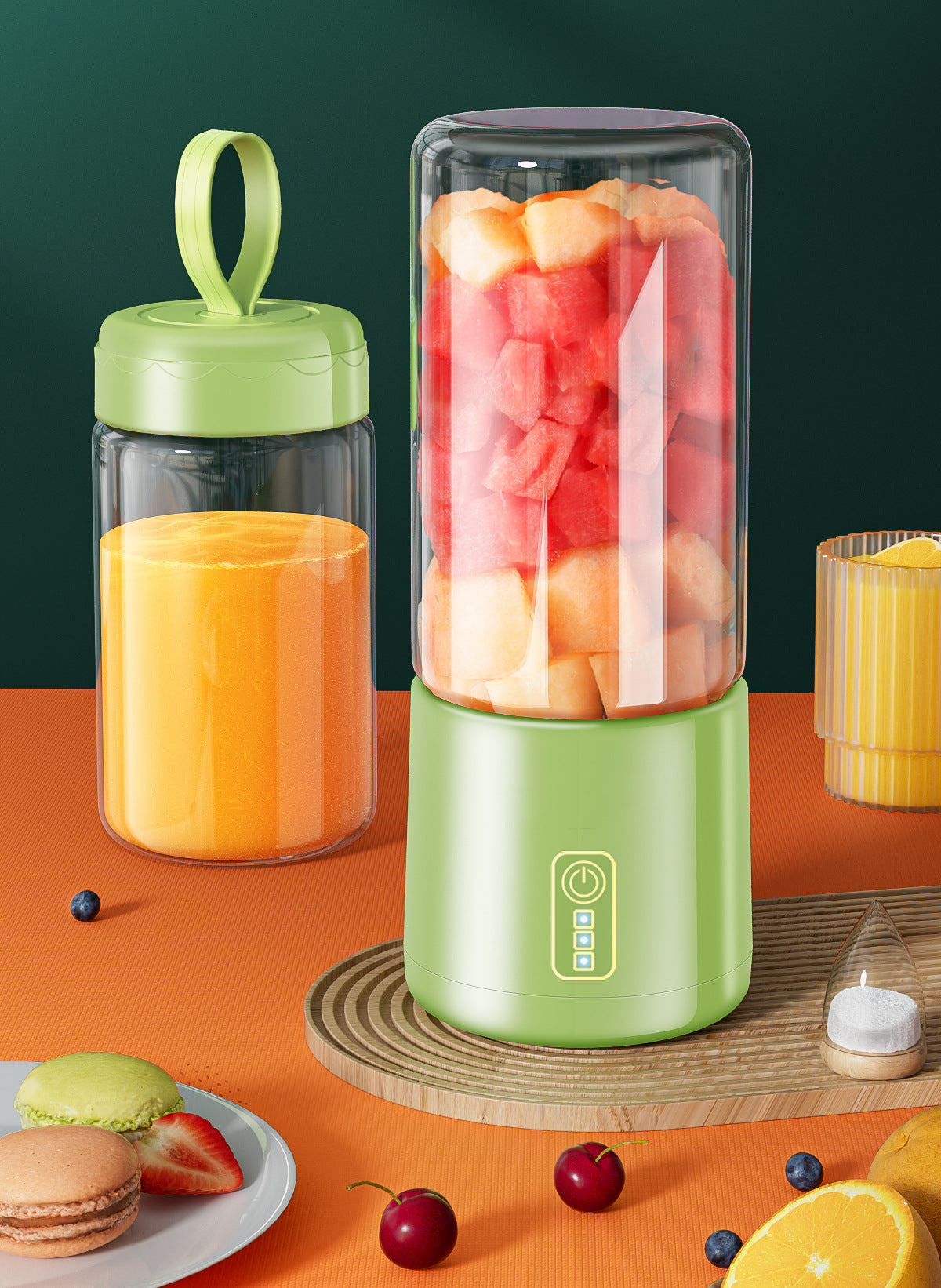 New Juicer Portable Juicing Cup Multifunctional Juice Machine Small Household Rechargeable Blender Cup Gift Wholesale