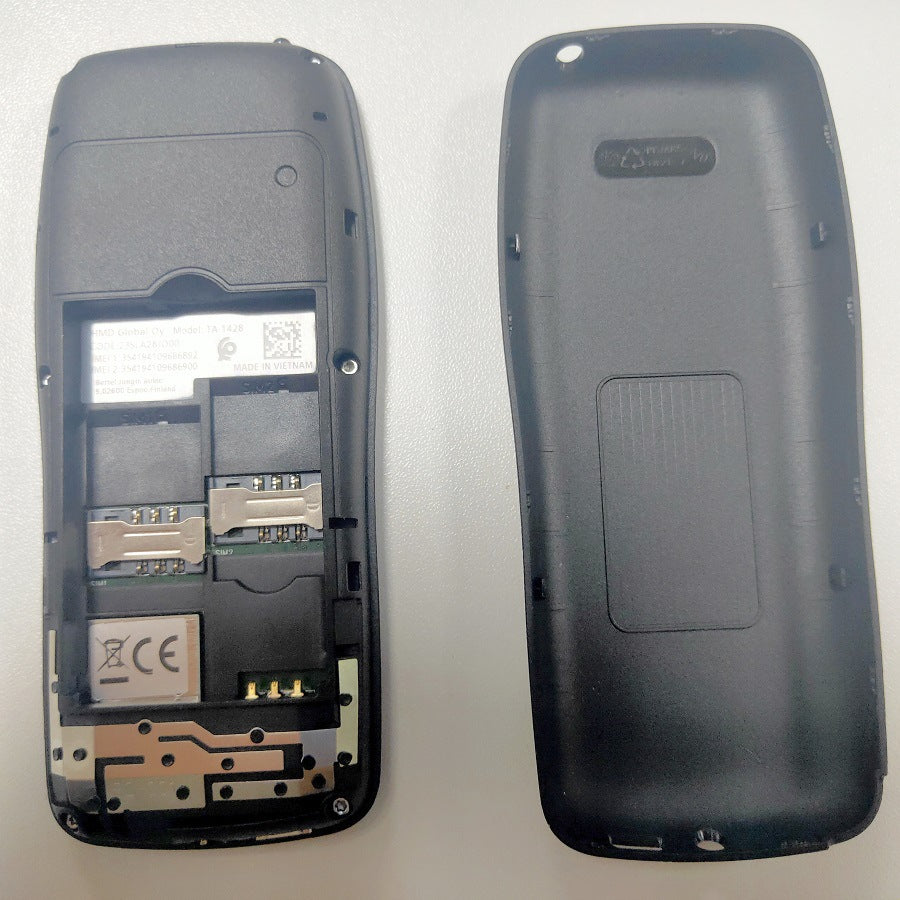 2022Flat Button105 Functional mobile phone for elderly and students with ultra-long standby and loud volume GSM Wholesale