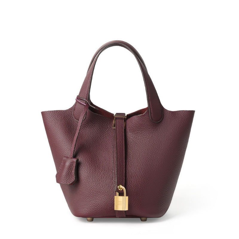 Top Layer Cowhide Vegetable Basket Bag for Women, Light Luxury Versatile Handbag, Niche Design, High-Quality Texture, Large Capacity Bucket Bag
