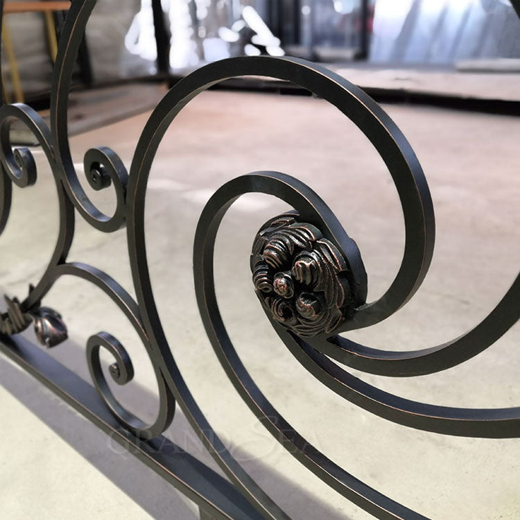 Foshan Factory Best Quality Iron Balcony Railings Designs