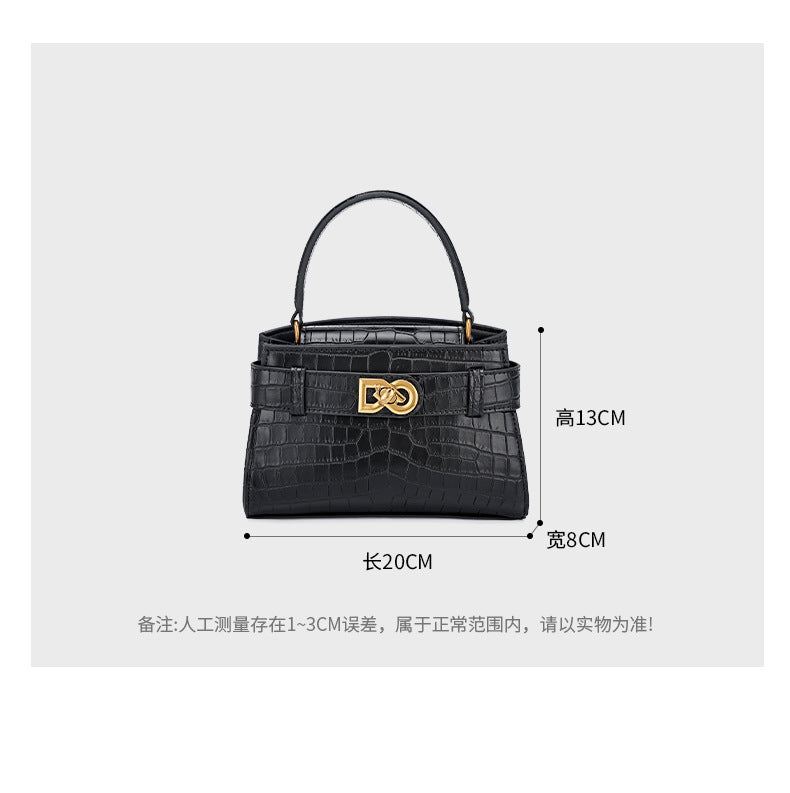 Fashionable Texture Trend2025European and American New Style Small Square Bag Niche Design Casual Chic Women's Single Shoulder Crossbody Bag