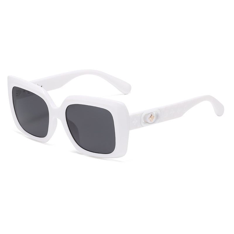 2025New European and American Fashion Square Frame Sunglasses for Women High-end Sunglasses Wholesale sunglasses