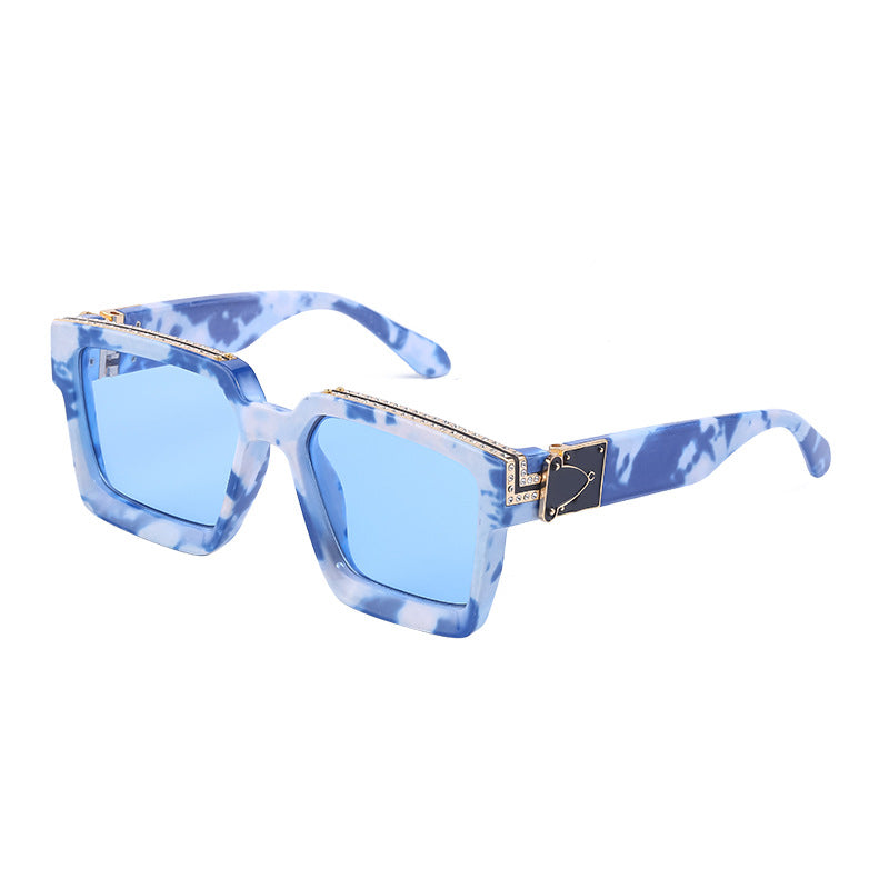 Diamond-Studded Large Square Frame Sunglasses for Women, European and American Style, 0k Influencer Same Style Sunglasses for Men, Trendy and High-End Feel shades