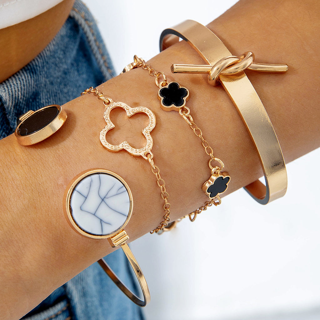 European and American Fashion Alloy Inlaid Diamond Five-Leaf Clover Bracelet Jewelry Three-Piece Set Simple Geometric Smooth Bracelet Wholesale