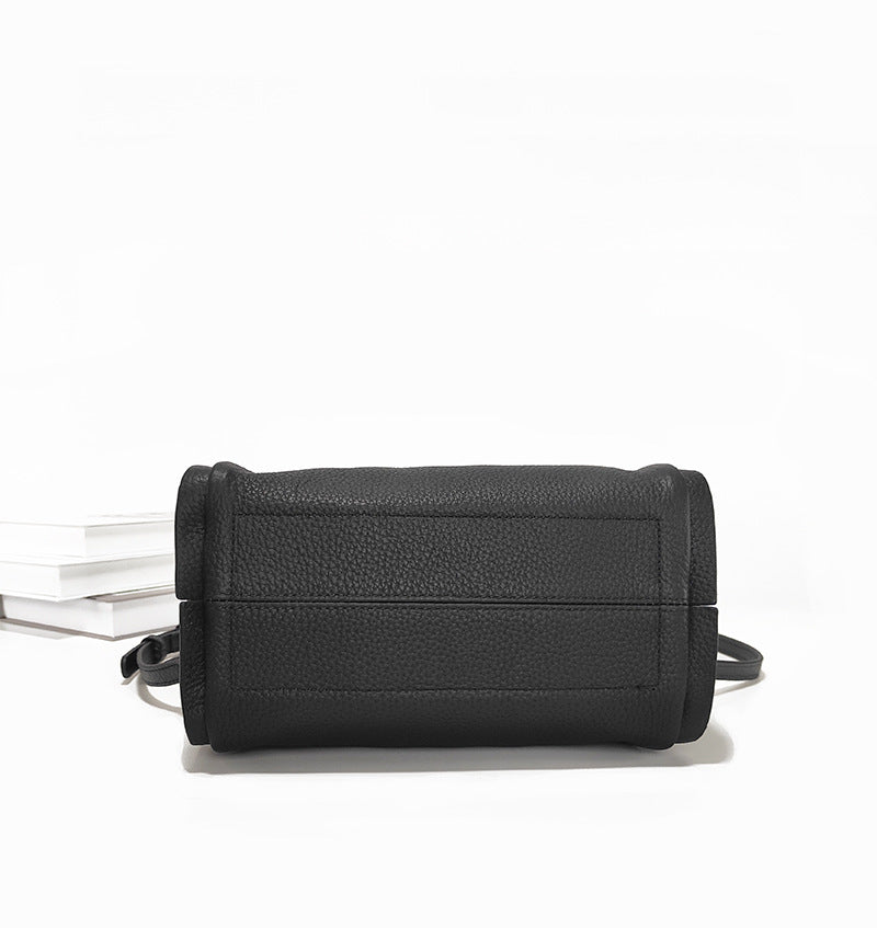 Genuine Leather Basket Bag Handheld Bucket Bag Women's Winter Crossbody Bag Large Capacity Top Layer Cowhide Bucket Style