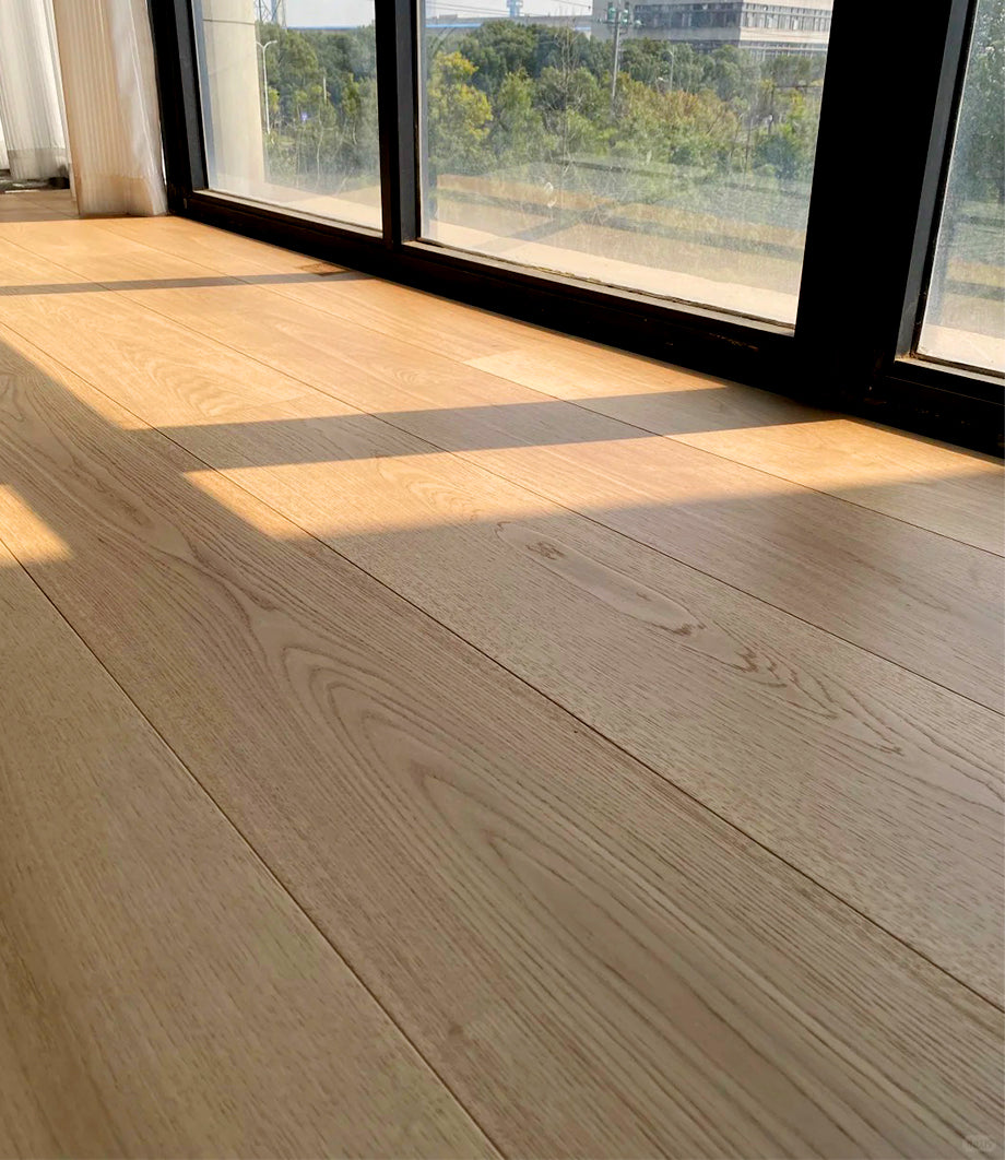 14mm Engineered Oak Wood Flooring Multi-layer Construction for Superior Stability Customizable for Interior Decoration Solutions