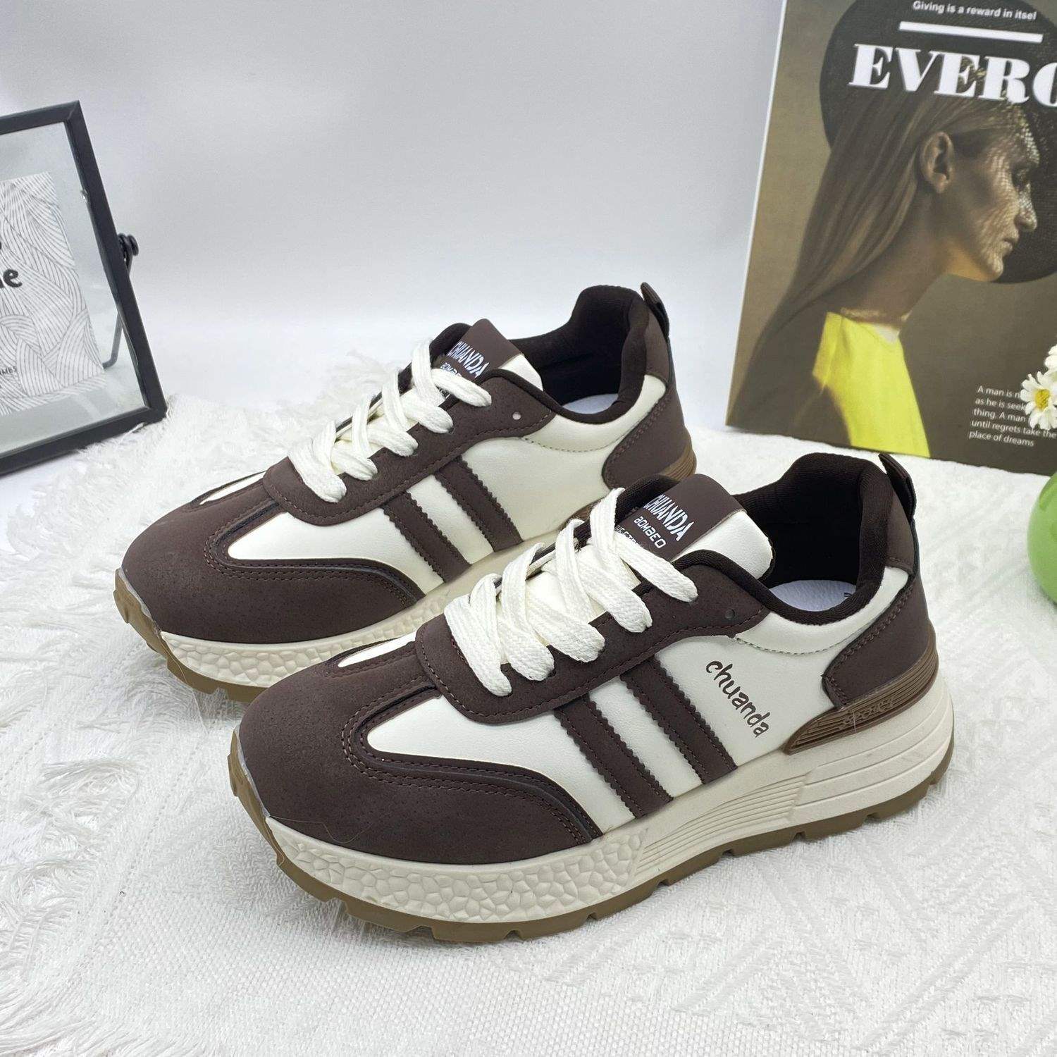 Platform Height Increasing Women's Shoes2025Spring and Summer New Versatile Forrest Gump Soft Sole Sports Casual Dad Shoes