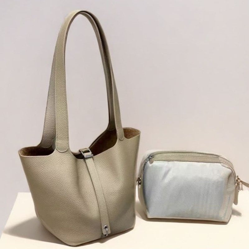 2025New Basket Bag for Women, High-End Niche Design, Large Capacity Bucket Bag, Top Layer Cowhide Handbag