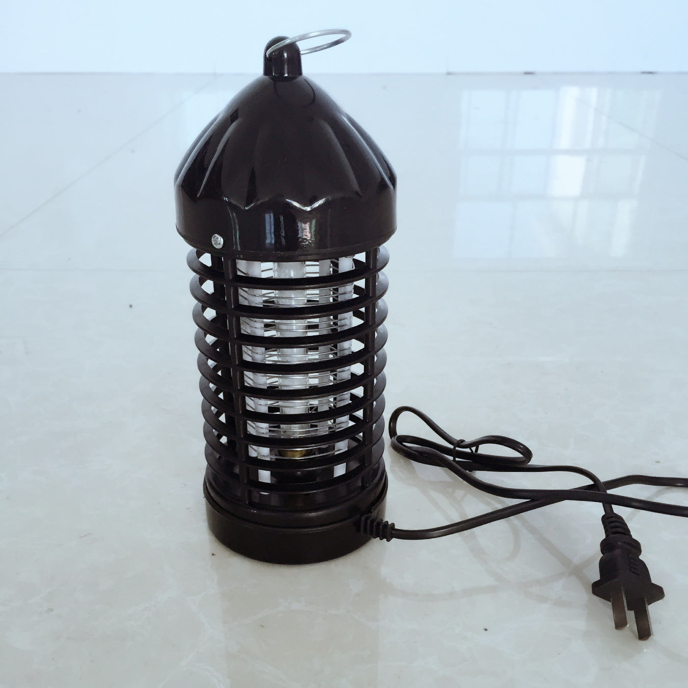 Electric Mosquito Killer Lamp Outdoor Mosquito Trap for Courtyard and Home Use UV Mosquito Killer Mosquito Catcher Lamp Electronic Photocatalyst Insect Trap Lamp