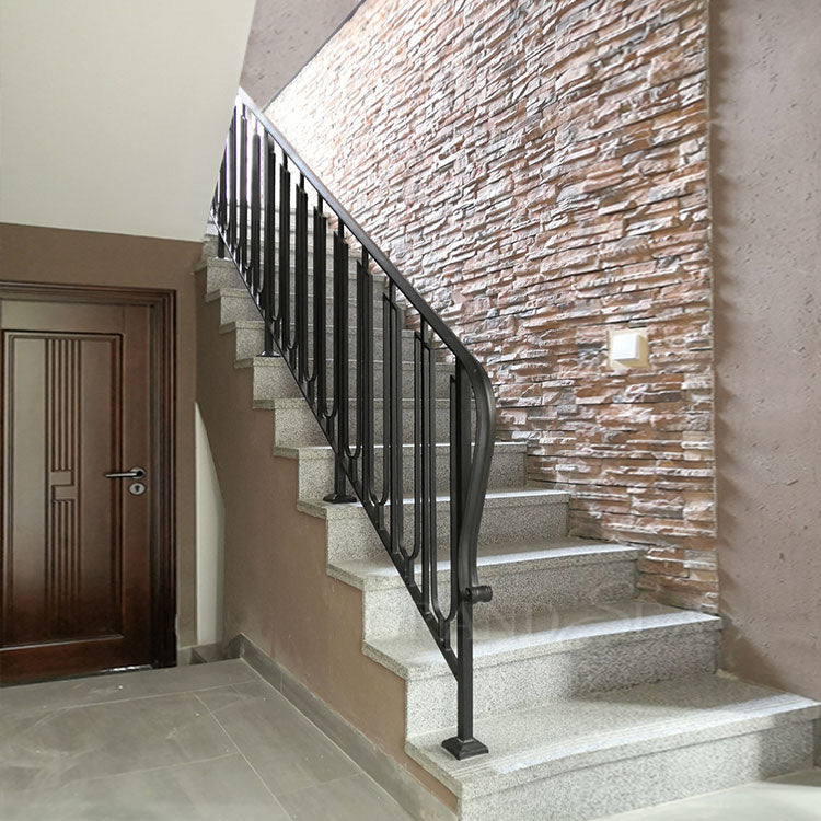 Decorative Outdoor Step Wrought Iron Balcony Balustrade