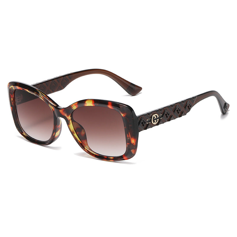 2025New European and American Fashion Large Frame Cat Eye Sunglasses for Women High-end Sun Protection Sunglasses for Women Trendy sunglasses