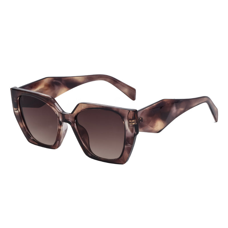 New Fashion Cat Eye Wide Leg Sunglasses for Women with High-end Feel ins Wholesale full frame sunglasses UV protection