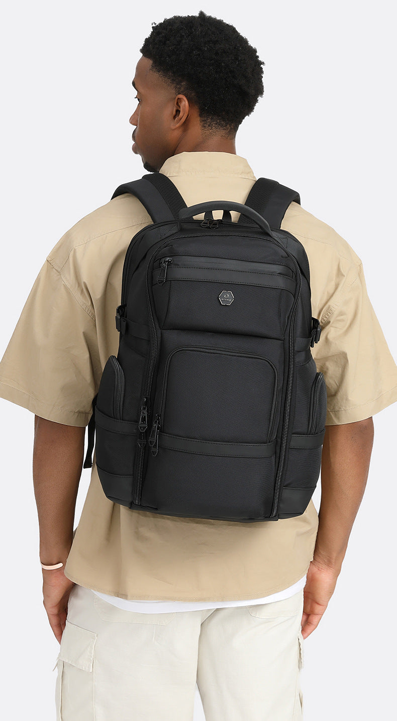 Business Backpack Men's Large Capacity Waterproof Computer Bag Multifunctional commuter backpack with a simple and sophisticated feel