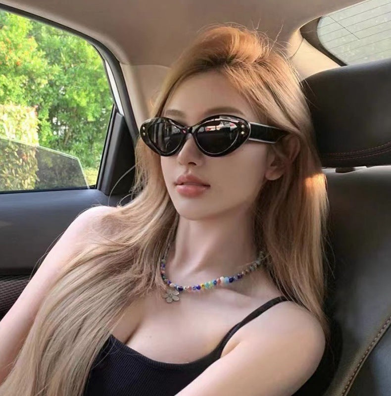 New Wide Mirror Leg Cat Eye Sunglasses for Women, European and American Fashion, High-End Feel Sunglasses sunglasses